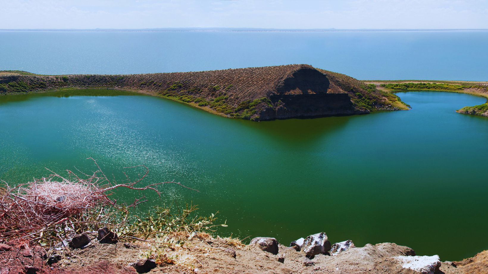 Jade Sea 160 Jade Sea - Lake Turkana Kenya
