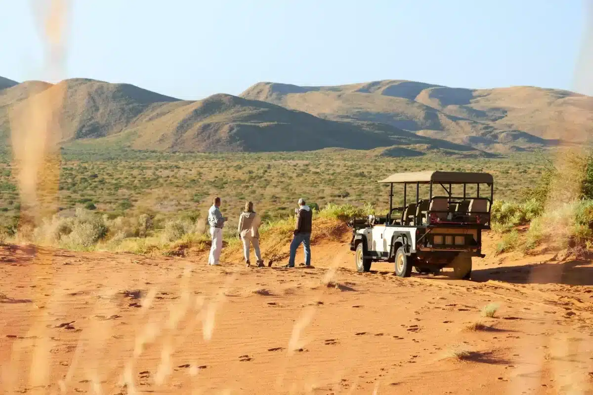Namibia Luxury Safaris - Kalahari - Cheetah Safaris