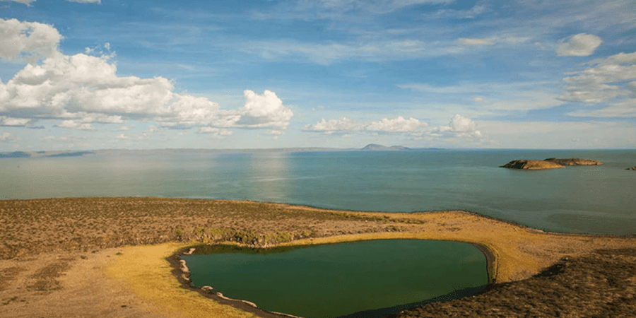 Jade Sea - Lake Turkana Kenya