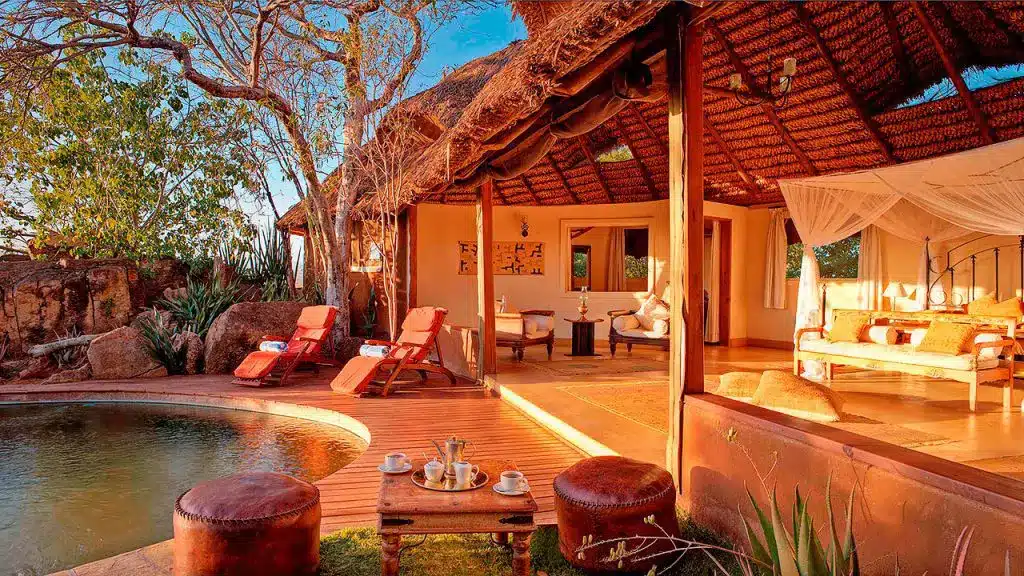 Elsa’s Kopje Camp Lodge