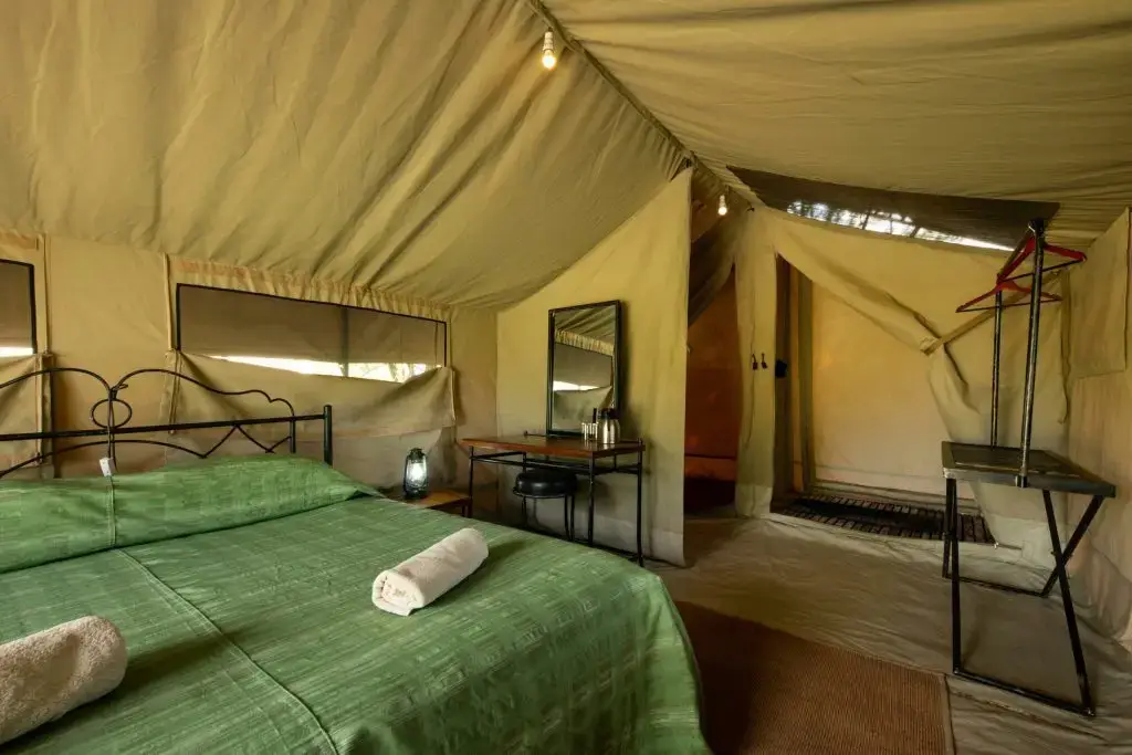 Serengeti Kati Kati Tented Camp