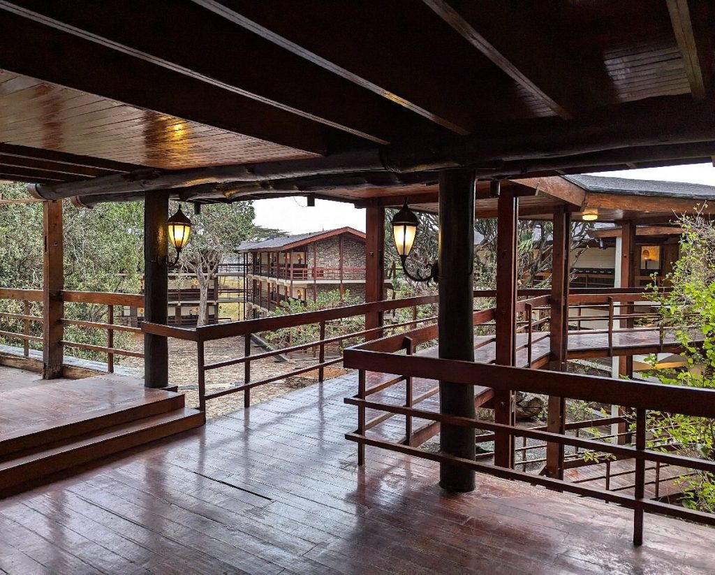 Lobo Wildlife Lodge