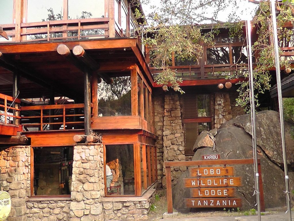 Lobo Wildlife Lodge