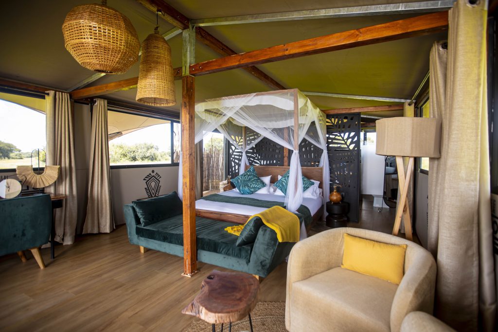 escarpment luxury camp serengeti