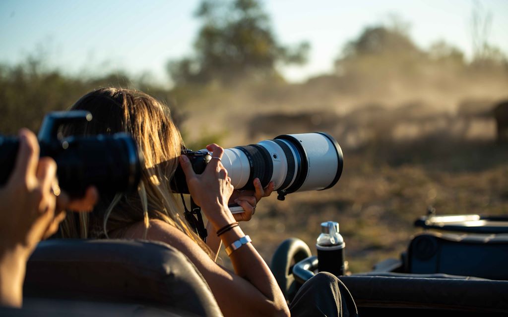 African Wildlife Photography Safaris - Photo Safaris in Africa - Cameras - Cheetah Safaris