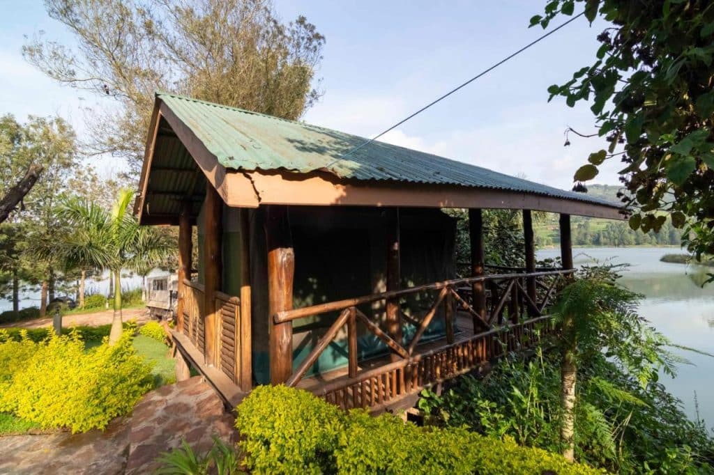 Overland Bunyonyi Resort