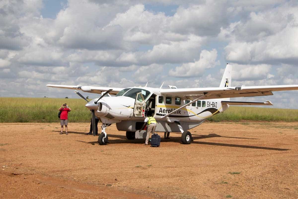 Luxury Uganda Safaris - African Safaris - Flying Safaris - Cheetah Safaris